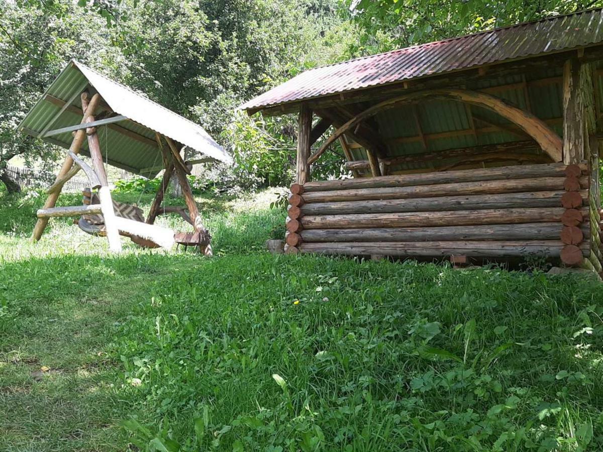 Котедж "Барвінок" Verkhovyna Bagian luar foto