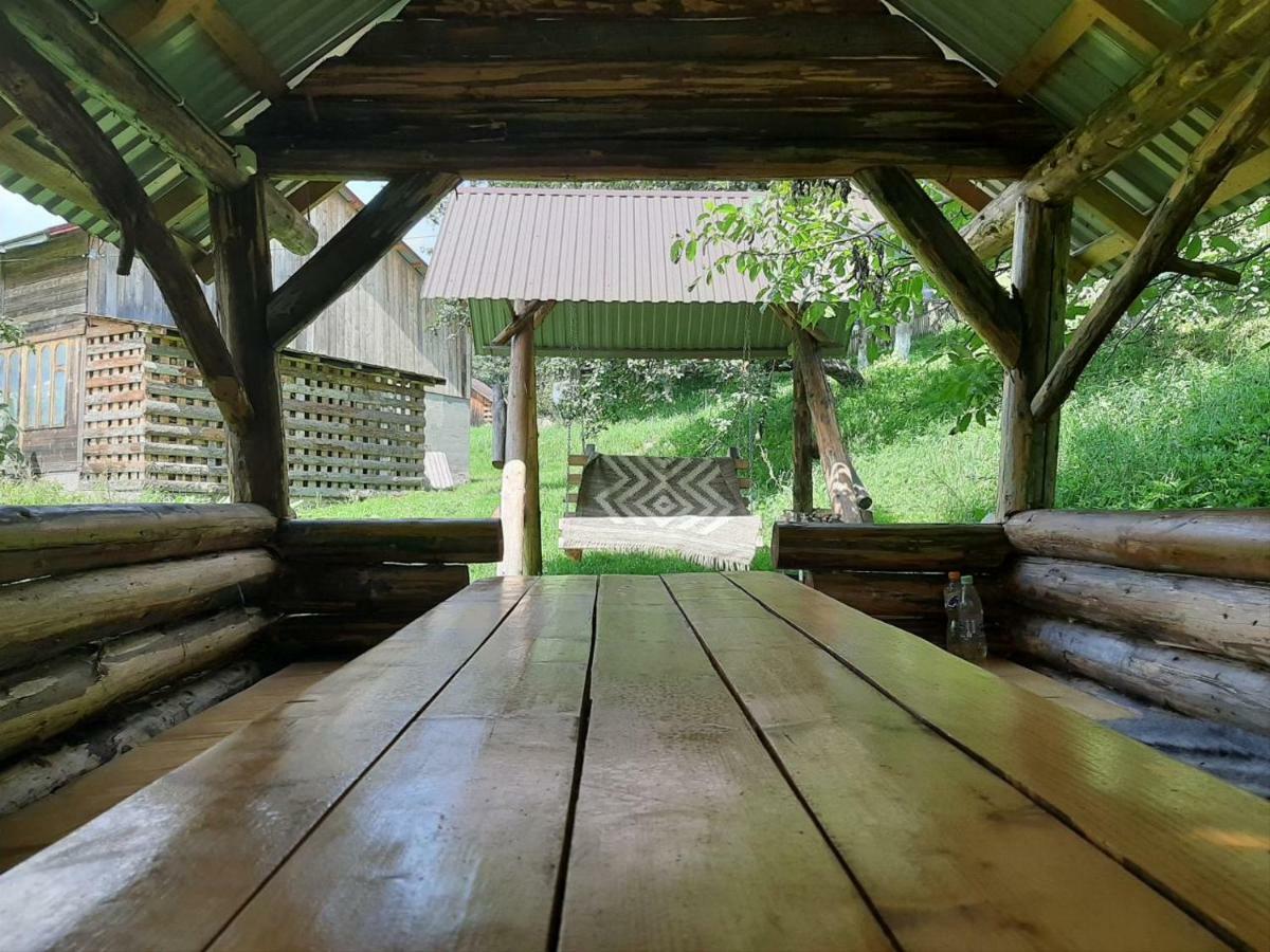 Котедж "Барвінок" Verkhovyna Bagian luar foto